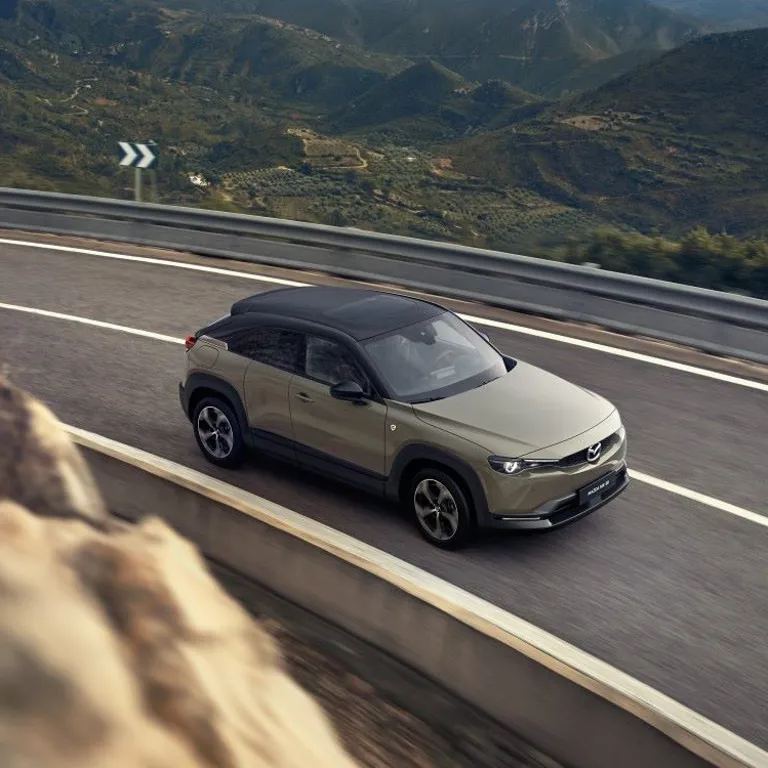 2023 Mx 30 Revr