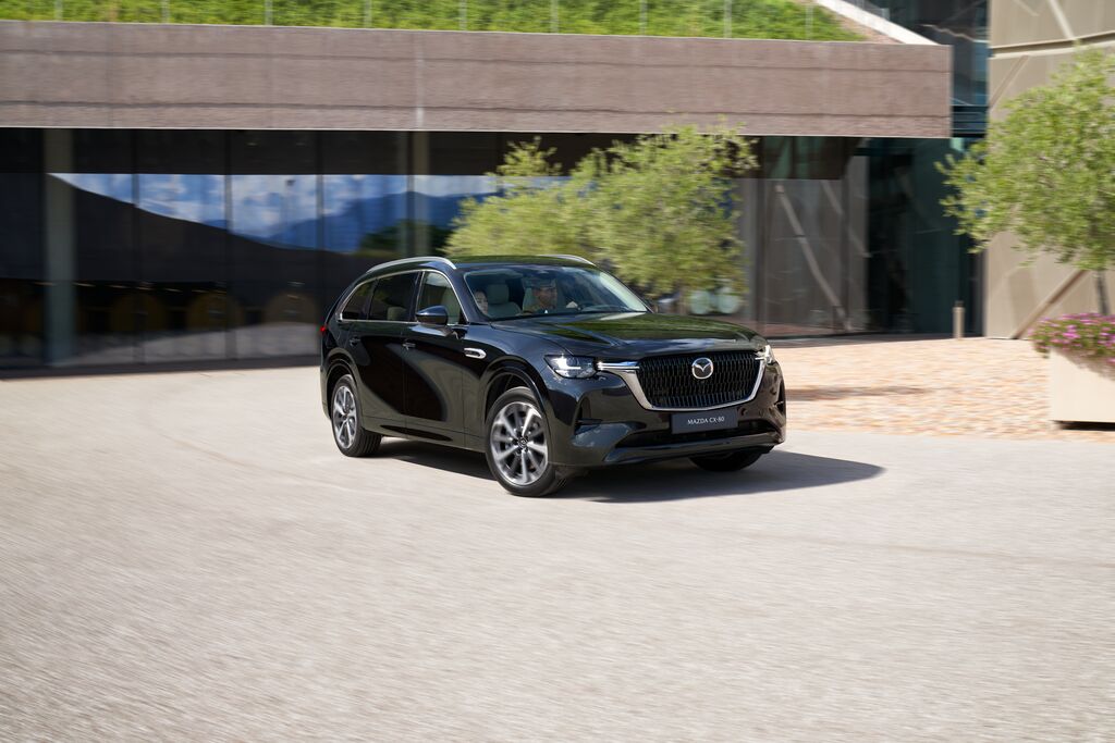 Medium 2023 Cx 80 Ger Lhd Jbc08 Ext Fq Jetblack Int Premiummodern Whitenappaleather High Phev Withtalents Until Mar6th2027 V2